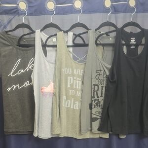 Women's Gray and Black Tank Tops Set